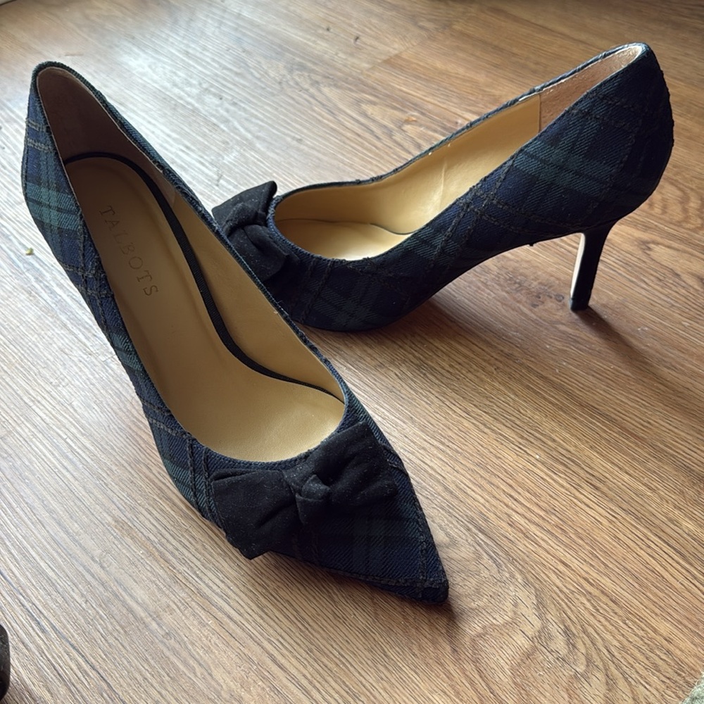 Talbots Black Watch Plaid Women's Shoes with black velvet bow.